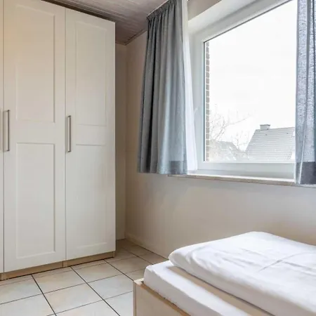 Апартаменты Moewe Id 252 *