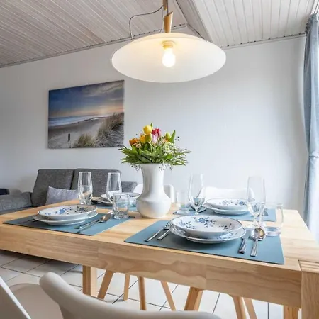 Апартаменты Moewe Id 252 *